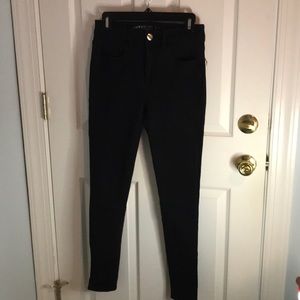 Black skinny jeans